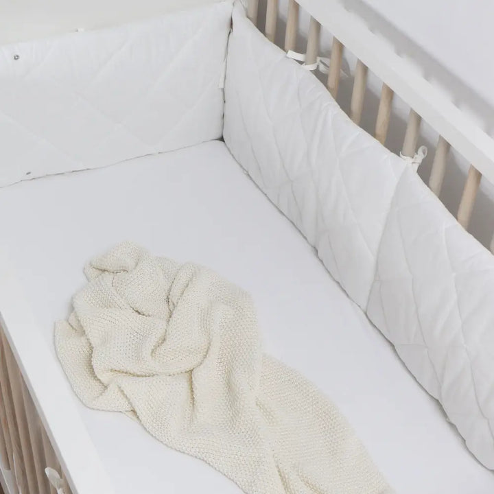 XL Full Cot Bumper Diamond Quilt - White - Cot linen