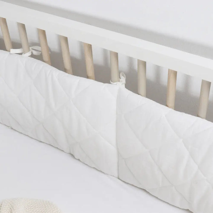 XL Full Cot Bumper Diamond Quilt - White - Cot linen